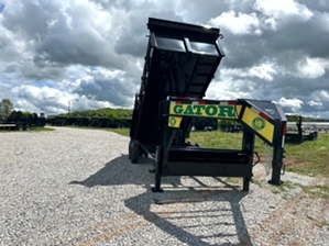 Dump trailer gooseneck 