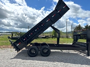 Dump trailer gooseneck 