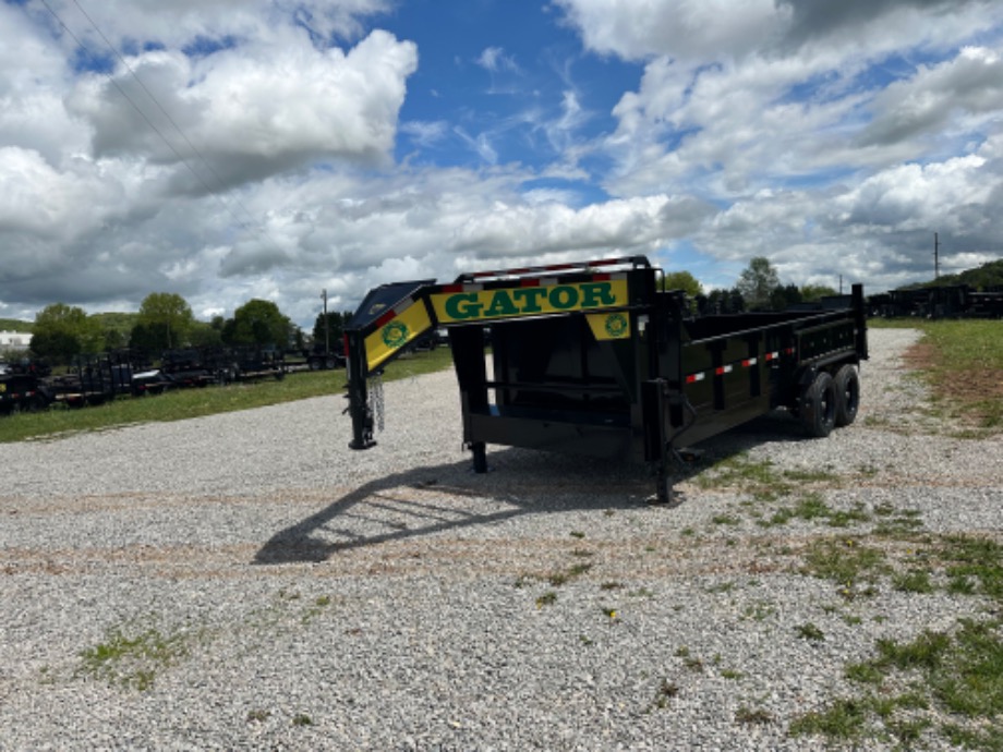 Dump trailer gooseneck 